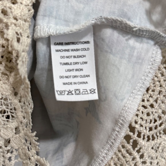 New Floral Lace Trim Henley Tunic Top Pink Blue Boho 3/4 Sleeve Medium - Picture 5 of 6